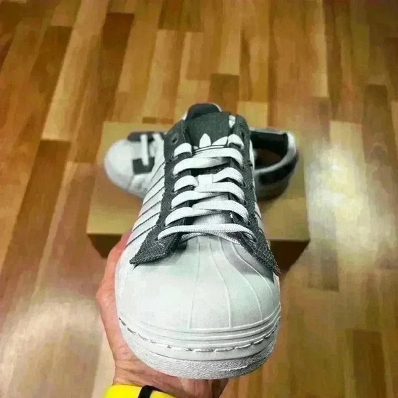 💰HUGE CLEARANCE SALE 💰 Adidas Originals Superstar Parley  Mens Sneakers - Picture 5 of 13